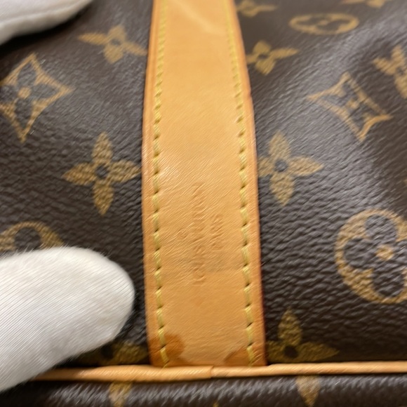Louis Vuitton Monogram keepall Bandouliere 50 - Authentic - EUC - Picture 11 of 15